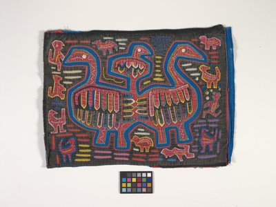 Panel koszuli (Mola) (zdjęcie) autorstwa Kuna Indian Culture