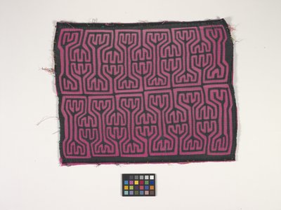Panel koszuli (Mola) (zdjęcie) autorstwa Kuna Indian Culture