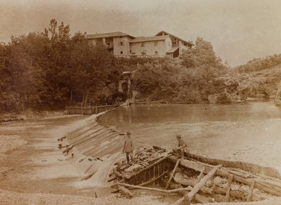 Album I wojny światowej we Friuli-Wenecji Julijskiej: rzeka Natisone w Premariacco, Udine, Włochy (zdjęcie czarno-białe) autorstwa L. Verdiani