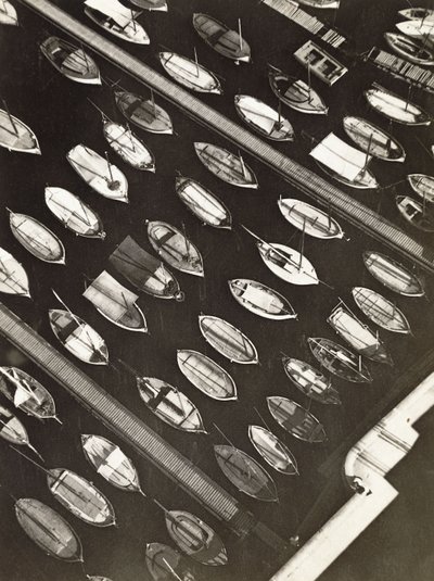 Łodzie, Marsylia autorstwa Laszlo Moholy-Nagy