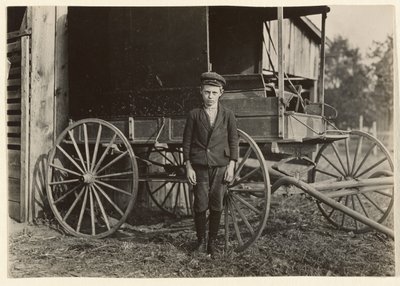 [Orley Shrouce, 10 lat, 8 Ozark Mill, Gastonia, Karolina Północna]. autorstwa Lewis W. Hine