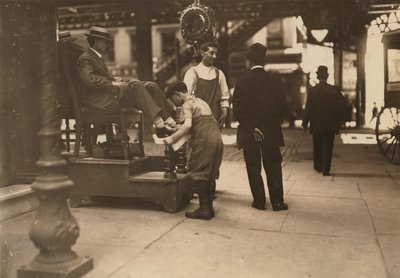 Bootblack przy 3 Alei i 9 Ulicy, Nowy Jork autorstwa Lewis Wickes Hine