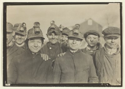Breaker Boys w kopalni węgla w Pensylwanii autorstwa Lewis Wickes Hine