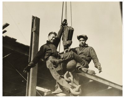Pracownicy budowlani Empire State Building, ok. 1930 autorstwa Lewis Wickes Hine