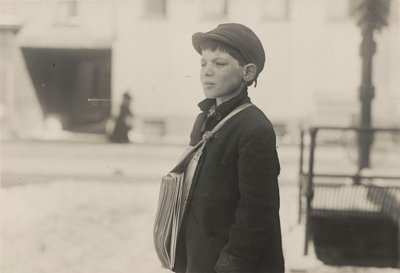 Tony Casale, Bolonia, 11 lat sprzedawał gazety od 4 lat, Hartford..., marzec 1909. autorstwa Lewis Wickes Hine
