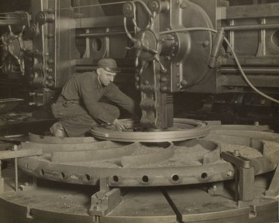Pracownik przy szlifierce autorstwa Lewis Wickes Hine