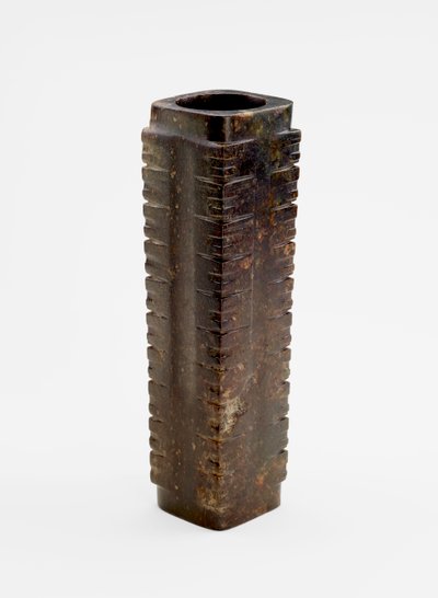 Rurka dziesięciowarstwowa z maskami, ok. 3300-2250 p.n.e. autorstwa Liangzhu culture