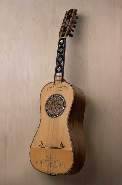 Chitarra battente (gitara), instrument muzyczny zbudowany w warsztacie lutnika Pasquale Scala w Praiano w Kampanii. Włochy, XX wiek autorstwa Unbekannt Unbekannt
