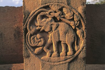 Słoń, płaskorzeźba na Stupie nr 2, Sanchi (Lista Światowego Dziedzictwa UNESCO) autorstwa Unbekannt Unbekannt