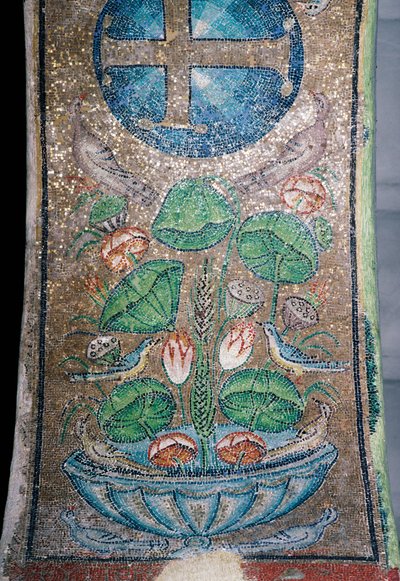 Kwiaty i ptaki, mozaika w kościele wczesnochrześcijańskim Panagia Ahiropiitos lub Panagia Acheiropoietos, zwana też Achiropita (nie stworzona ręką ludzką), Saloniki, Macedonia Środkowa, Grecja, V wiek (zdjęcie) autorstwa Unbekannt Unbekannt