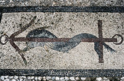 Mozaika przedstawiająca delfina i kotwicę, wyspa Delos (Lista Światowego Dziedzictwa UNESCO) autorstwa Unbekannt Unbekannt