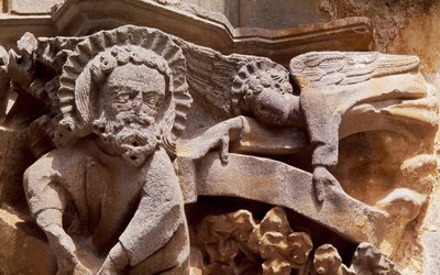 Hiszpania, Nawarra, Ujue, kościół Santa Maria, detal architektoniczny autorstwa Unbekannt Unbekannt