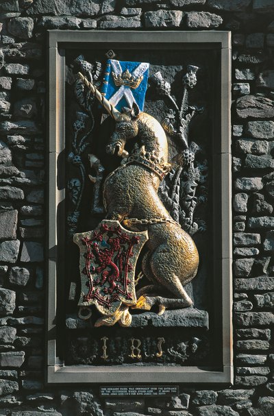 Jednorożec, herb heraldyczny na fasadzie pałacu Holyrood, Edynburg, Szkocja, Wielka Brytania autorstwa Unbekannt Unbekannt
