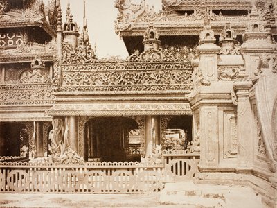 Nr 92. Amerapoora. Kolejna część Balkonu Kyoung nr 86 [Maha-too-lo-Bounghian Kyoung]. autorstwa Linnaeus Tripe