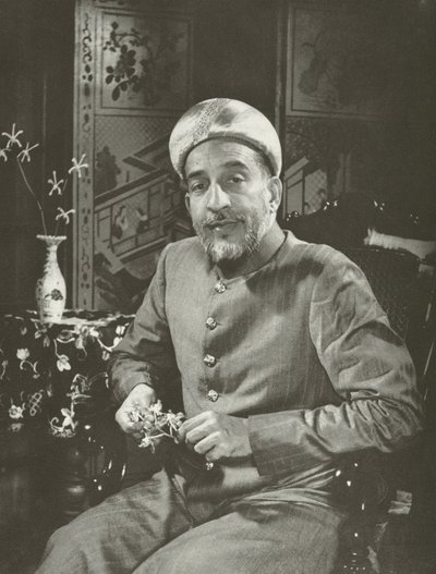 A Mamujee, Esq (zdjęcie czarno-białe) autorstwa Lionel Wendt
