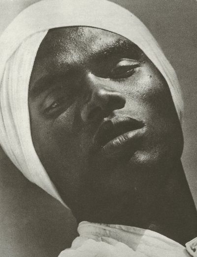 Szef Ramana (zdjęcie czarno-białe) autorstwa Lionel Wendt