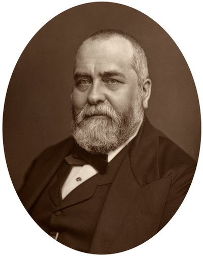 Sir Francis Philip Cunliffe Owen, dyrektor Muzeum South Kensington, 1880. autorstwa Lock and Whitfield