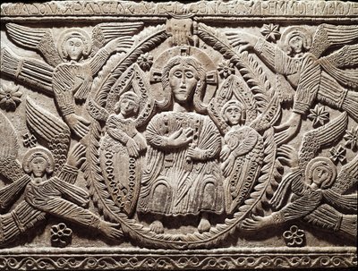 Sztuka lombardzka: Chrystus w chwale, płaskorzeźba z ołtarza księcia Rachisa (Ratchis lub Ratgis) - Rzeźba, sztuka lombardzka, 737-744 (Relief ołtarza Ratchis przedstawiający Chrystusa w chwale) Cividale del Friuli, Muzeum Chretien, skarbnik katedra autorstwa Lombard School