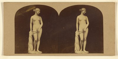 Grecki niewolnik. Autor: Hiram Powers. autorstwa London Stereoscopic and Photographic Company
