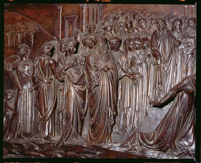 Sanktuarium św. Zenobiusza, fragment tłumu z Cudu Chłopca Strozziego, ok. 1432-42 fragment z brązu z 97641 autorstwa Lorenzo Ghiberti