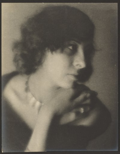 Adryanne autorstwa Louis Fleckenstein