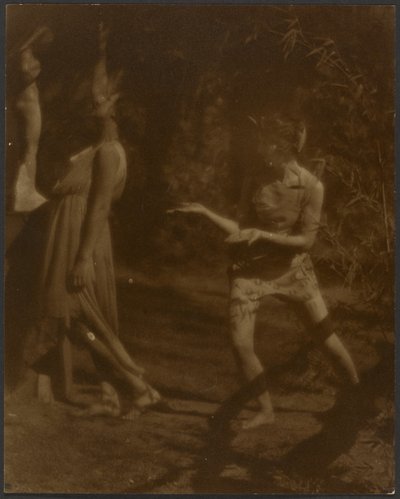 [Tancerze w pozie] autorstwa Louis Fleckenstein