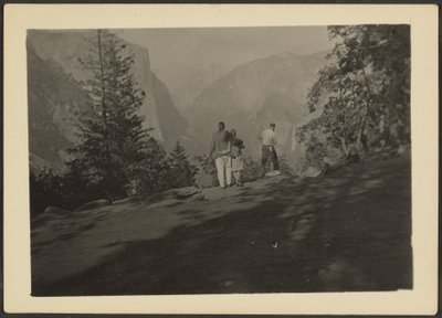  autorstwa Louis Fleckenstein