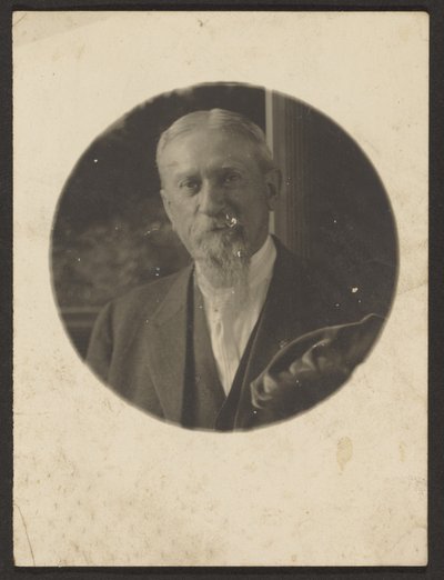 [Mężczyzna z długą brodą] autorstwa Louis Fleckenstein