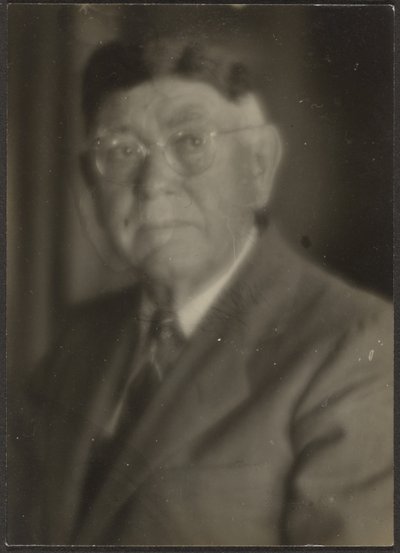  autorstwa Louis Fleckenstein