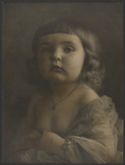 [Portret dziecka w gazie] autorstwa Louis Fleckenstein