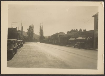 [Scena uliczna] autorstwa Louis Fleckenstein