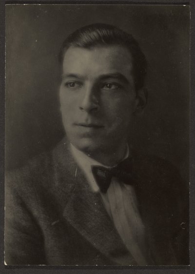  autorstwa Louis Fleckenstein