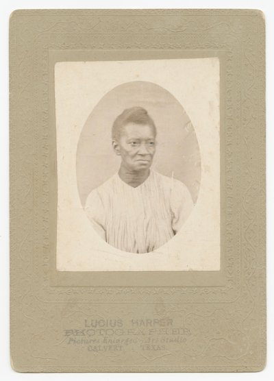 Zdjęcie kobiety, ca. 1910. autorstwa Lucius Harper