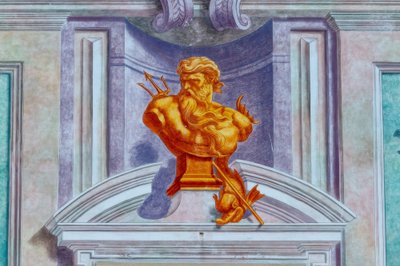 Fasada z freskami autorstwa Ludovico Pogliaghi
