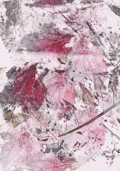 Wrażenia z Crimson Leaf autorstwa Maira Ribena