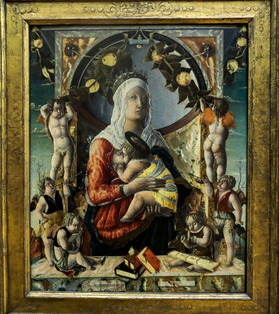 Dziewica i dziecko ośmiu aniołów. 1455 (malarstwo) autorstwa Marco di Antonio di (1433-1478) Ruggero