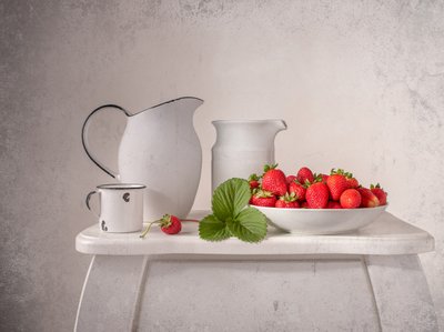 Świeże letnie truskawki autorstwa Margareth Perfoncio
