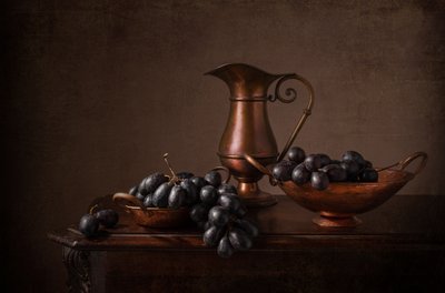 Retro martwa natura z miedzią autorstwa Margareth Perfoncio
