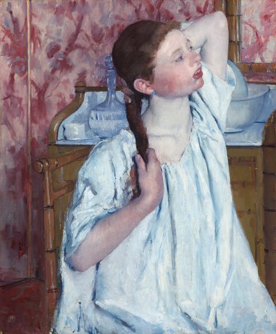 Dziewczyna układa włosy autorstwa Mary Cassatt