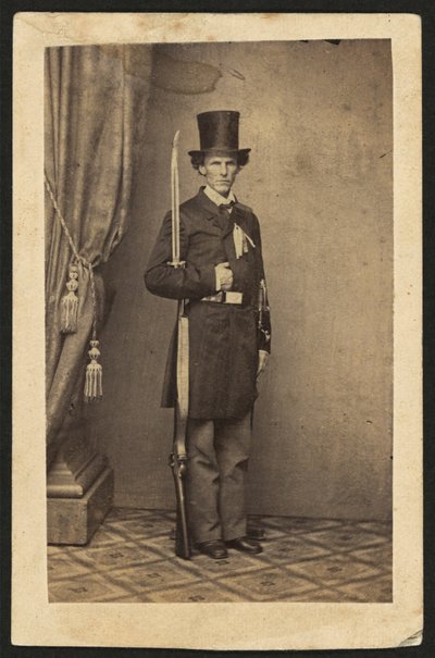 James Henry Lane (1814-1866), polityk i przywódca Partii Wolnego Państwa Kansas, portret pełnometrażowy, z pistoletem (zdjęcie w sepii) autorstwa Mathew B. Brady