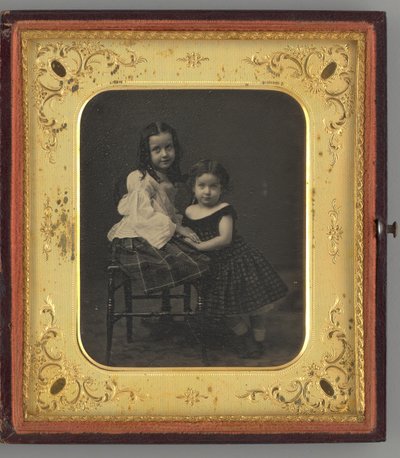 Niezatytułowany portret dwóch dziewczyn, 1861. autorstwa Mathew Brady