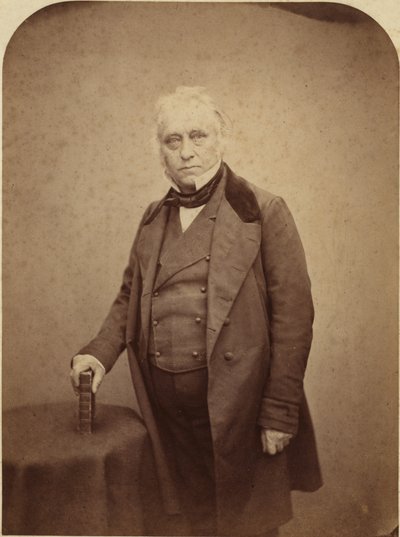 TB Macaulay autorstwa Maull and Polyblank