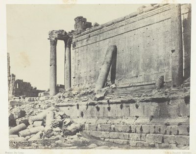 Baalbeck (Heliopolis), świątynia Jowisza, fasada wschodnia; Syria autorstwa Maxime Du Camp