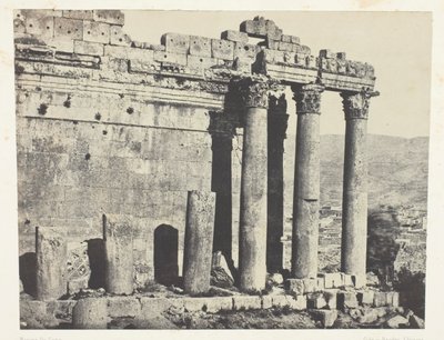Baalbeck (Heliopolis), Świątynia Jowisza, fasada zachodnia; Syria autorstwa Maxime Du Camp