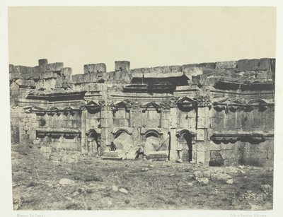 Baalbeck, Wnętrze obudowy świątyń Słońca i Jowisza, Syria, 184951, wydrukowane 1852. autorstwa Maxime Du Camp