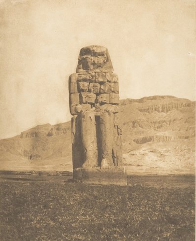 Odrestaurowany Colossus of Amenophis III, w Thebes Vocal Statue lub Colossus of Memnon, 1849-50. autorstwa Maxime Du Camp
