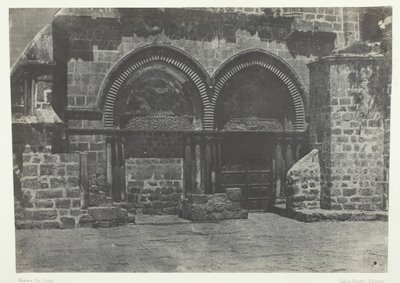 Jerozolima, Dolne Arkady Kościoła Grobu Świętego, Palestyna, 184951, druk 1852. autorstwa Maxime Du Camp