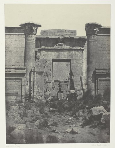 Medinet-Habou, Propyleje Thutmoseum; Teby autorstwa Maxime Du Camp