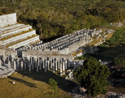 Świątynia 1000 kolumn autorstwa Mayan Mayan