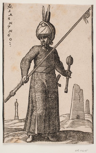 Żołnierz stojący, widziany z przodu; w prawej ręce lancę z proporczykiem na czubku; w lewej ręce maczuga; na głowie turban z dwoma piórami; w krajobrazie „latarnia morska” i kilka budynków przypominających obeliski autorstwa Melchior Lorck